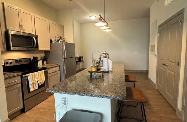 Cozy 1-bedroom with AC, WiFi in fantastic Knightdale