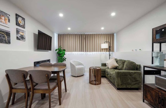 Cozy 1bedroom unit CCSF Bart New