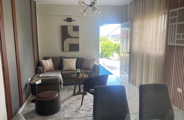 Cozy 2-bedroom apartment in amazing Santa Cruz del Seibo with WiFi, AC