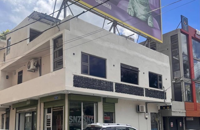 Cozy 2-bedroom apartment with AC, WiFi in fantastic Port Louis