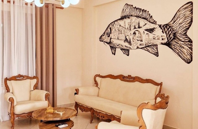 Cozy 2-bedroom apartment in city center with WiFi, AC , 110 m2 , 2 balcony