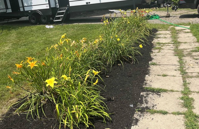 Cozy 2-bedroom camper close to boothbay