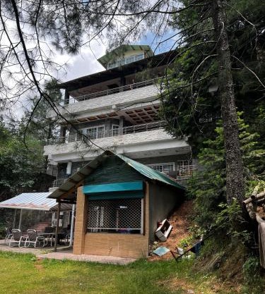 Cozy 2 Bedrooms Cottage Apartment Changla Gali