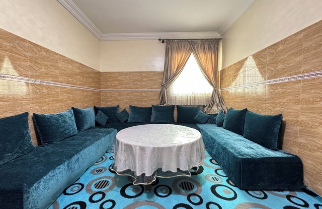Cozy 2BR Retreat in Agadir Netflix & Smart TV 15 min to Beach 🏖️