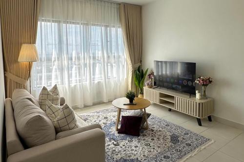 Cozy Aesthetic Apartment near KLIA Airport