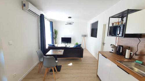Cozy and chic apartment 2