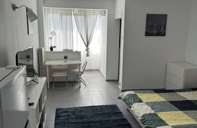 “Cozy and Modern Studio Near Park Lake Mall Perfect for Your Stay in Bucharest!”