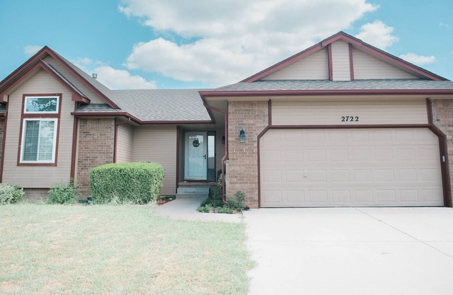Cozy and Spacious Home, Quiet neighborhood