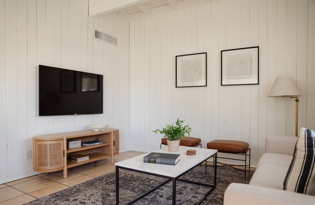 Cozy and Stylish Vibes in Midtown Tucson Home
