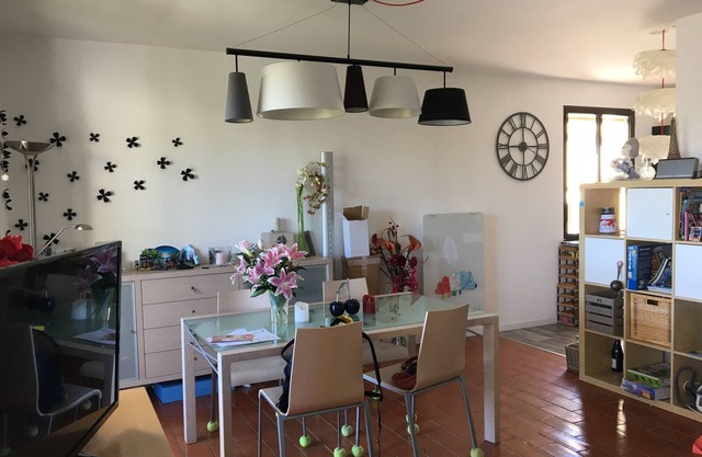 Cozy apartment in secure domain