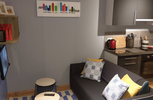 Cozy Apartment 2/4 place