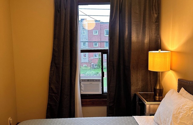 cozy apartment in Dorval