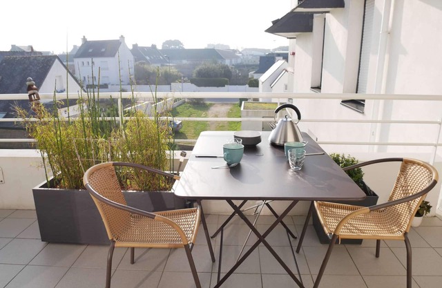 Cozy apartment in Étel - 44 m², Wifi, Pets allowed, Private parking