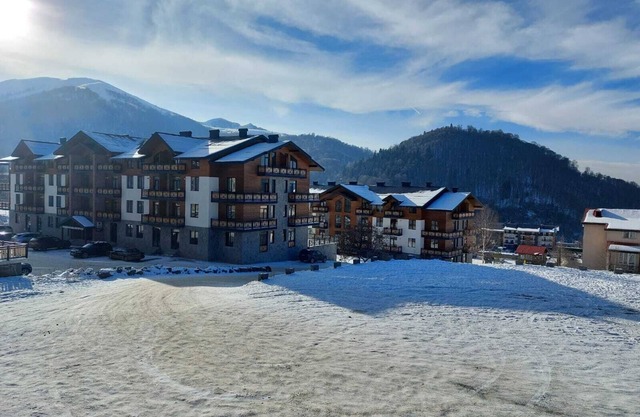 Cozy apartment in Ski Resort.
