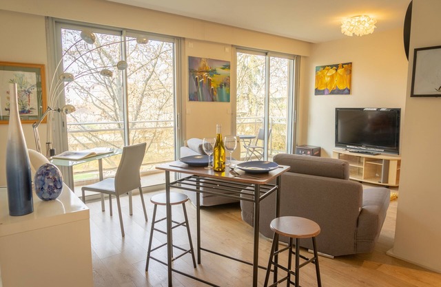 Cozy Apartment - Le Monplaisir