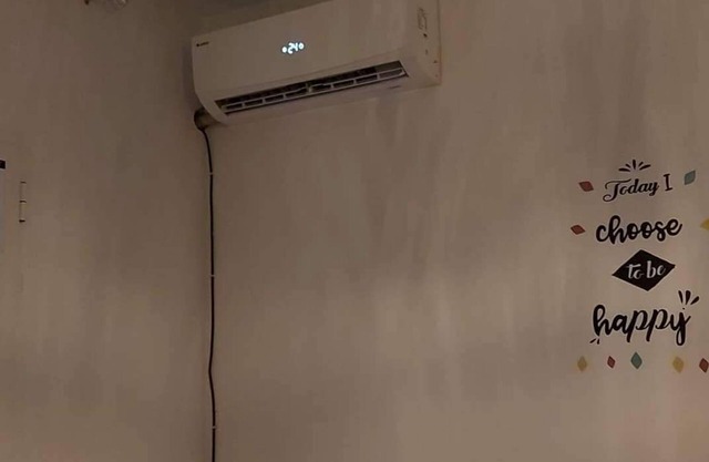 Cozy apartment super Comfortable , very clean and richly furnished.pet-friendly
