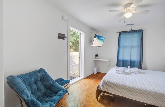 Cozy Beach Lowcountry Studio C