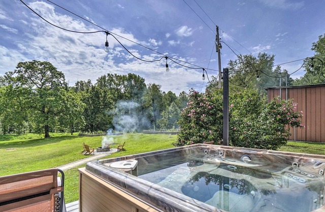 Cozy Bremen Family Home w/ Hot Tub & Acreage!