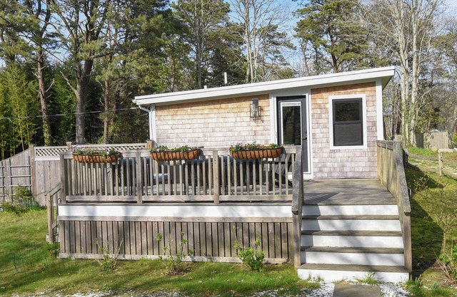 Cozy Cape Cod Cottage Near Beach and Bike Trail