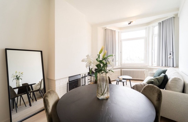 Cozy Central Antwerp Getaway for 3 Guests
