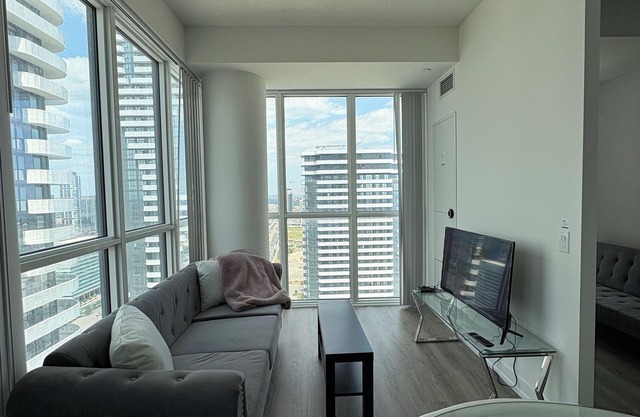 Cozy Condo in Vaughan