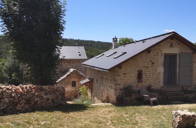 Cozy cottage between stones and modernity