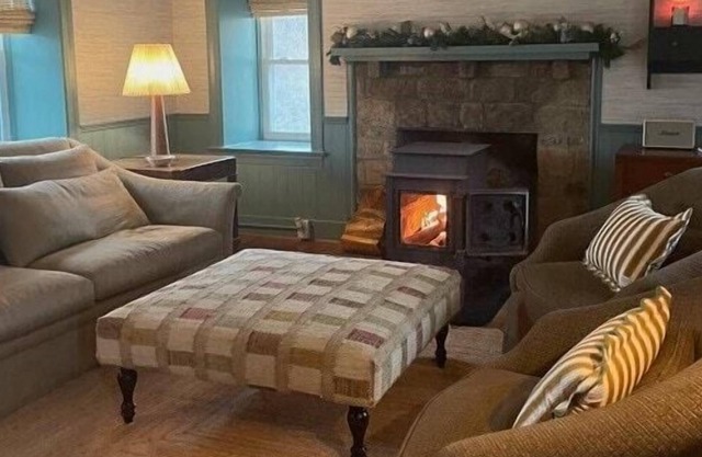 Cozy cottage in VA Horse Country