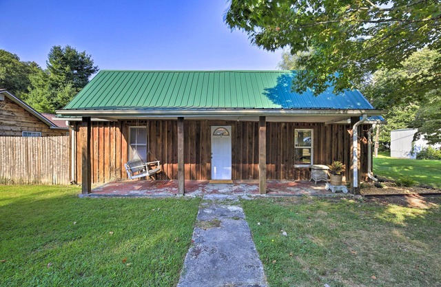 Cozy Damascus Home < 1 Mi to Appalachian Trl