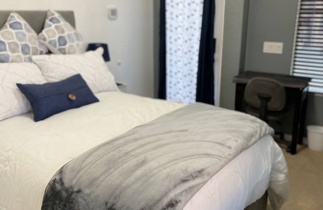 Cozy guest studio near many sites