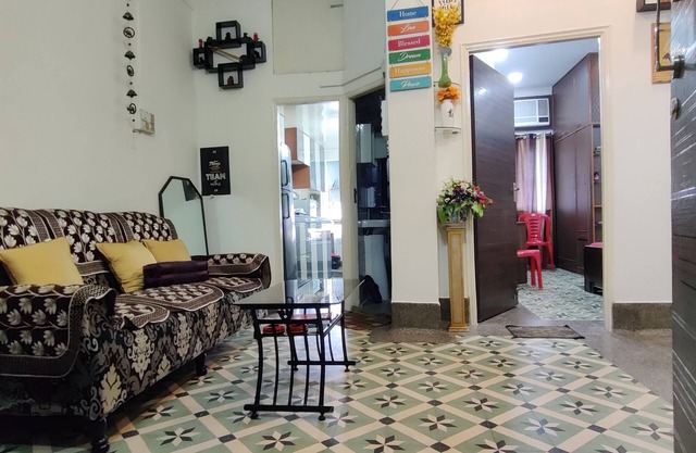 Cozy Homestay in the heart of Park street of Kolkata