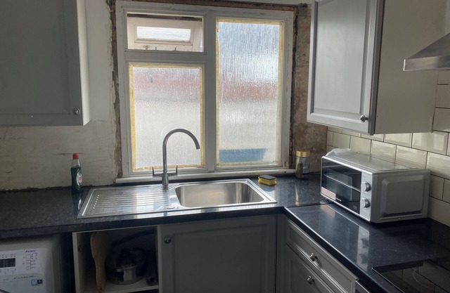 Cozy London Apartment Retreat