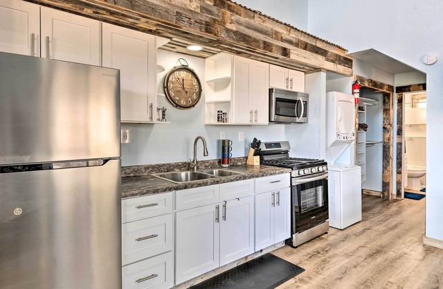 Cozy Lyman Townhome w/Grill on Cattle Ranch!