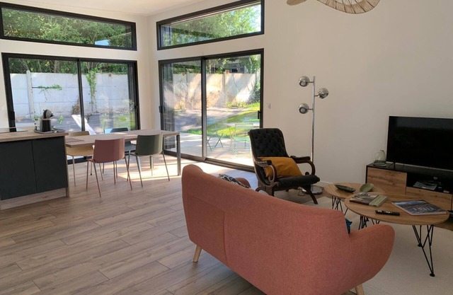 Cozy Plein Pied Construction Bois Proche Toutes Commodités et Plage