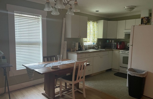 Cozy Seminole Height Bungalow