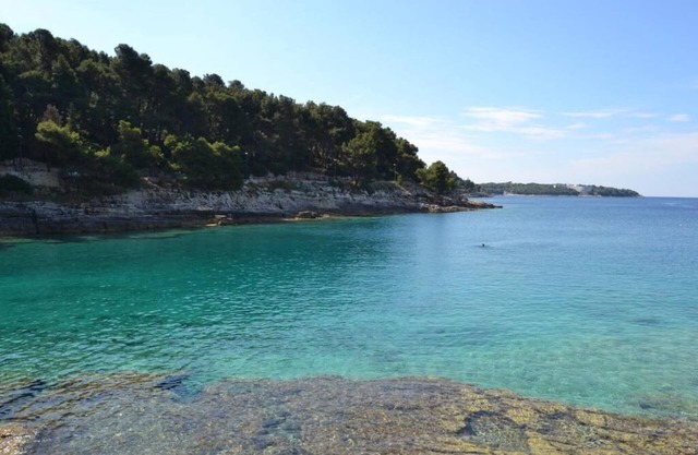 Cozy Studio Apartment - 1bedroom apartment with WiFi, AC in charming Pula