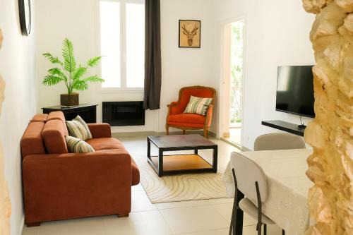 Cozy T2 Riviera apartment