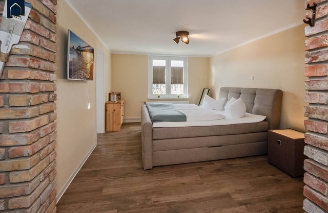 Cozy vacation apartment in Heringsdorf with large garden & whirlpool - only 550 m