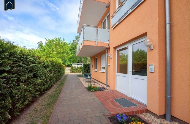 Cozy vacation apartment with balcony & parking space - close to the beach on Usedom