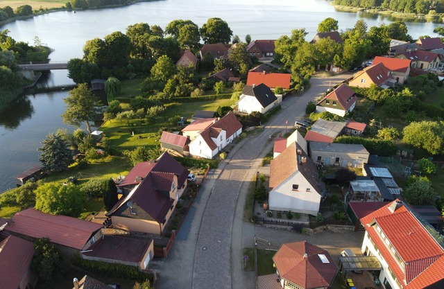 Cozy Vacation Apartment Priepert near the River with Wi-Fi