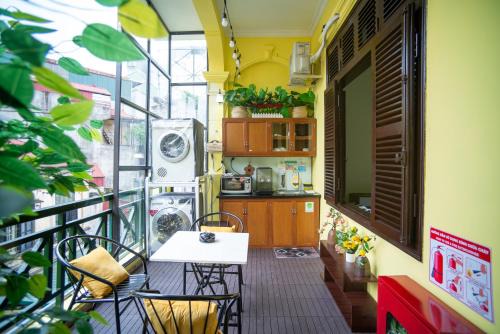 CozyPosy Premier Apartment