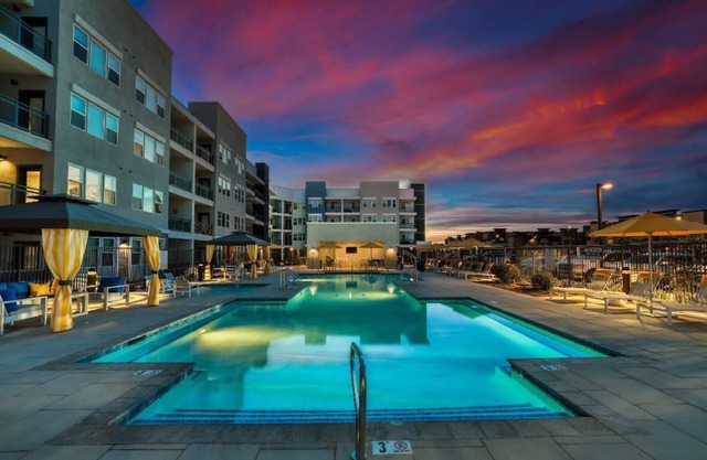 CozySuites at Westgate