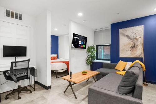 CozySuites Stunning 1BR in Downtown Pitts #4