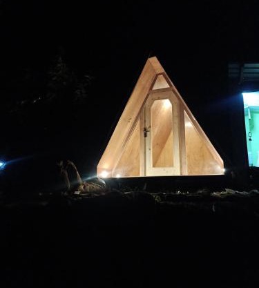 Croods farm house