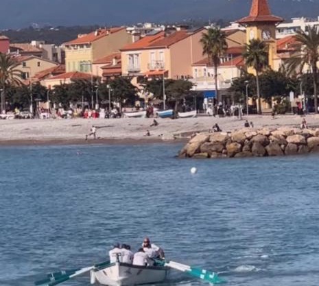 Cros de Cagnes Pins Sud Évasion