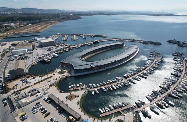 Crowne Plaza - Istanbul Tuzla Viaport Marina by IHG