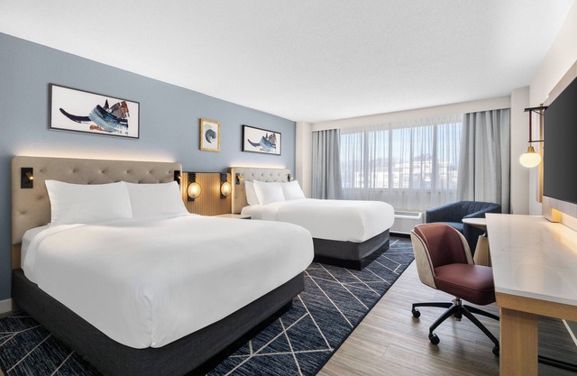 Crowne Plaza Virginia Beach Town Center by IHG