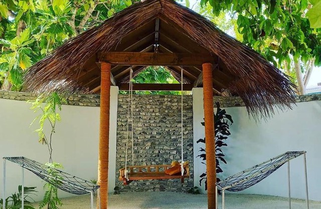 Crystal Dhiffushi