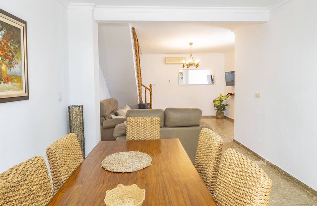 Cubo's Casa Camino del Cantinero/free wifi/air conditioning