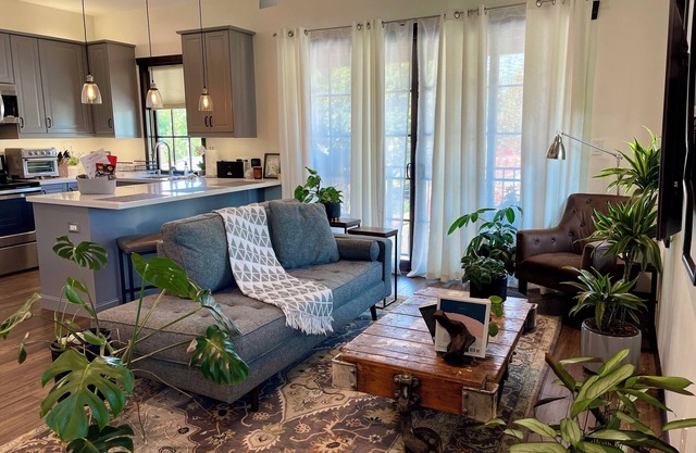 Culver Coop 360 - Luxurious Guesthouse with Rooftop Deck