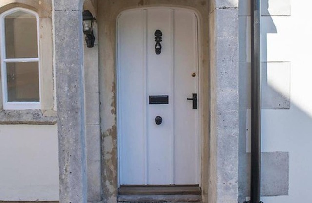 Curzon House